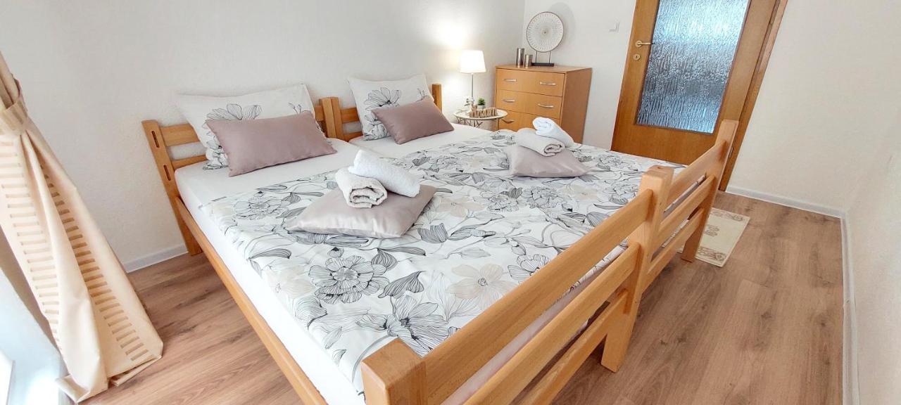 Mb Deluxe Apartment Visoko Luaran gambar