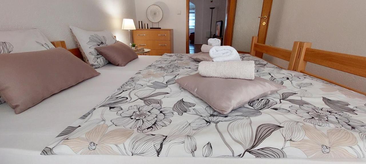 Mb Deluxe Apartment Visoko Luaran gambar