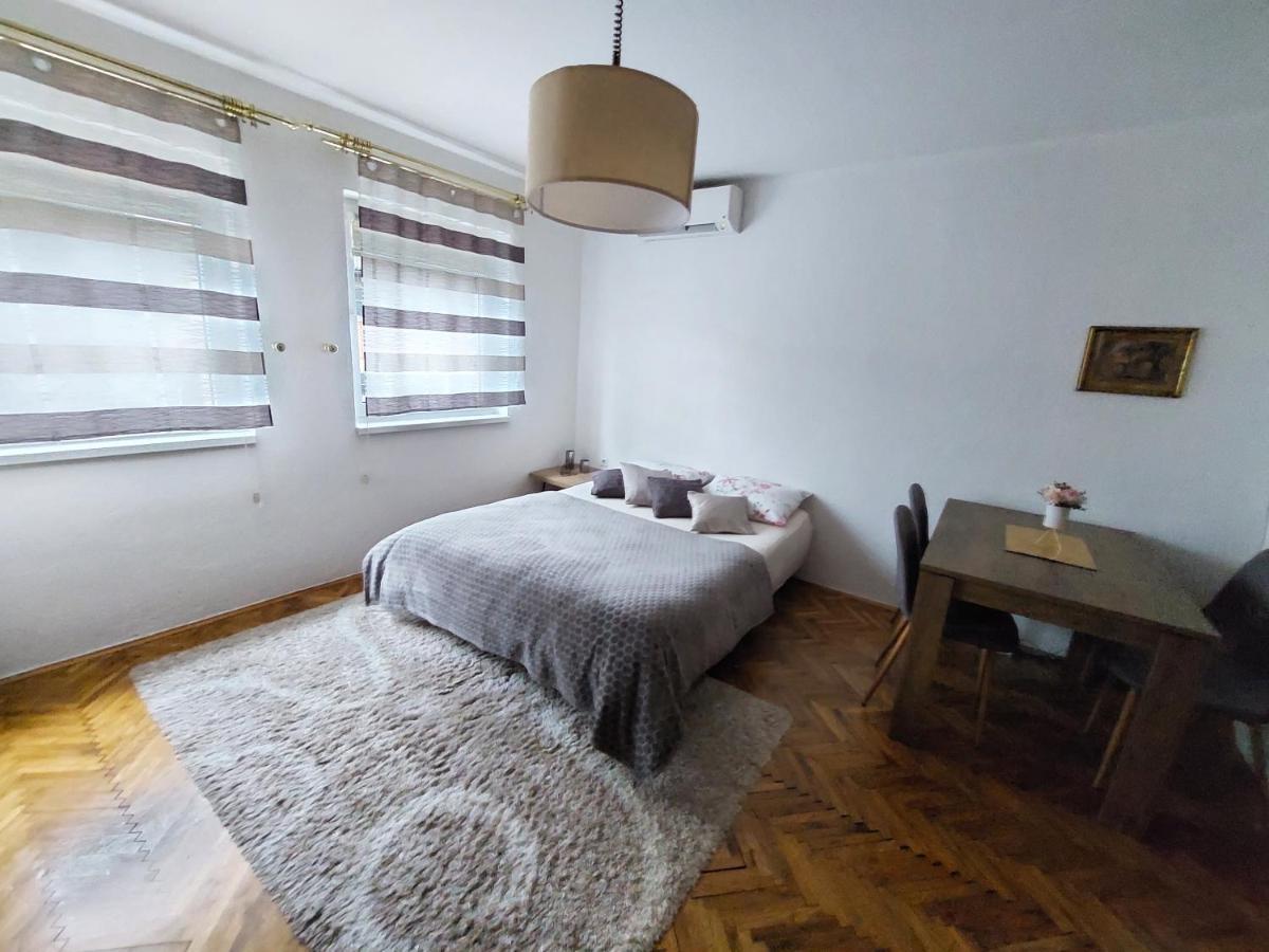 Mb Deluxe Apartment Visoko Luaran gambar