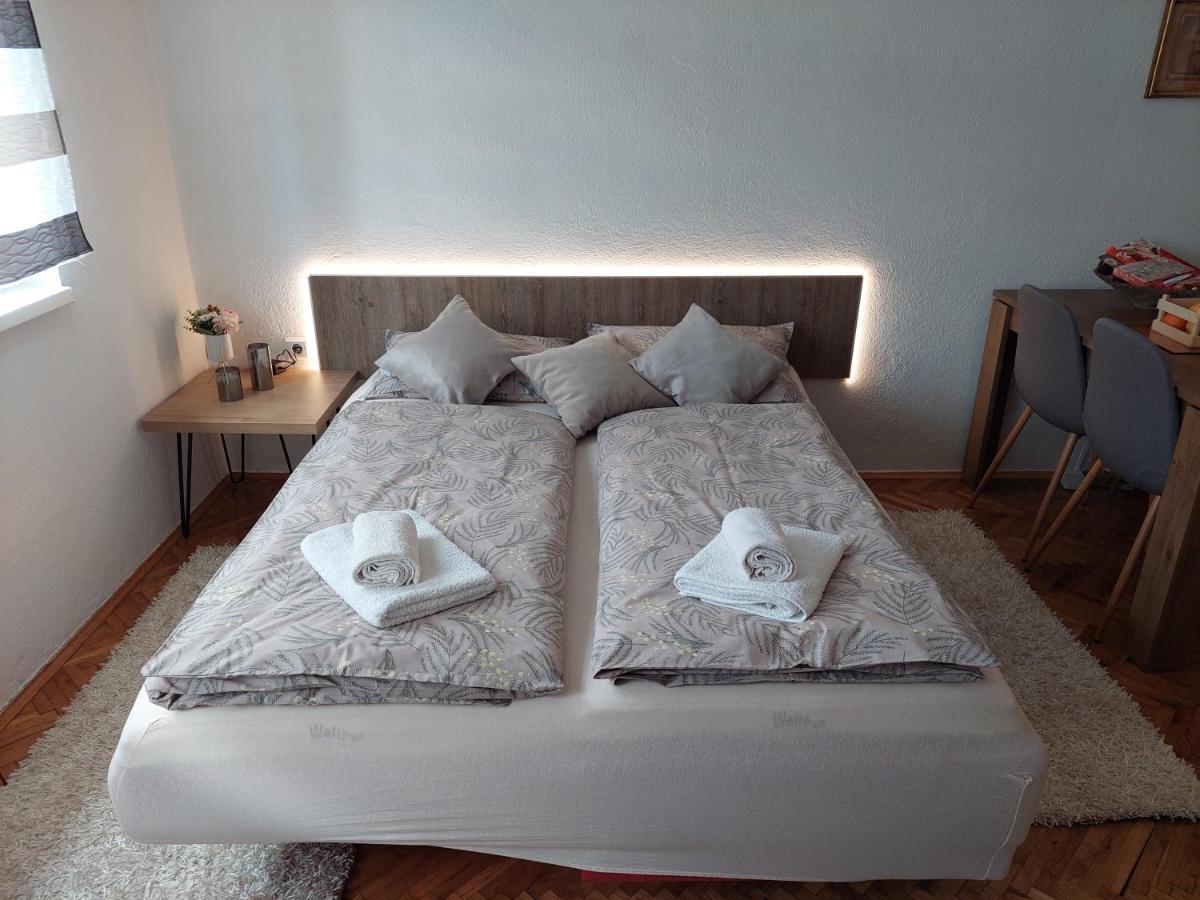 Mb Deluxe Apartment Visoko Luaran gambar